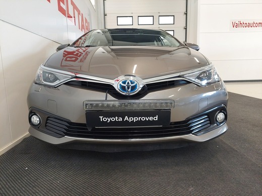 Toyota Auris vaihtoauto