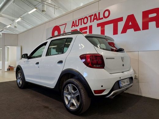 Dacia Sandero vaihtoauto