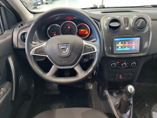 Dacia Sandero vaihtoauto