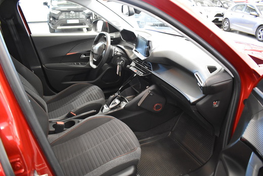 Peugeot 2008 vaihtoauto