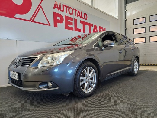Toyota Avensis vaihtoauto