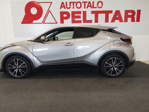 Toyota C-HR vaihtoauto