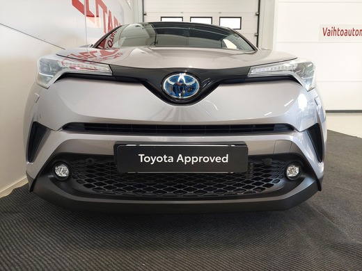 Toyota C-HR vaihtoauto