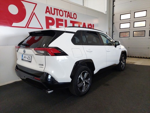 Toyota RAV4 vaihtoauto