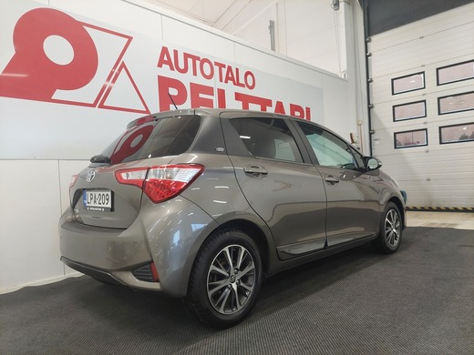 Toyota Yaris vaihtoauto