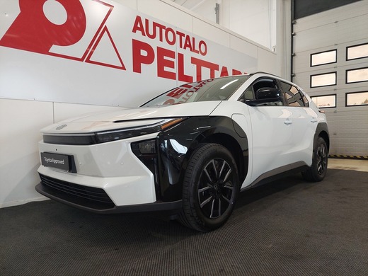 Toyota bZ4X vaihtoauto