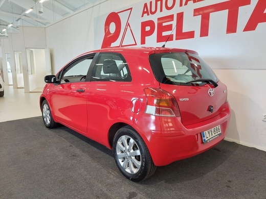 Toyota Yaris vaihtoauto