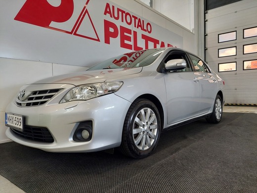 Toyota Corolla vaihtoauto