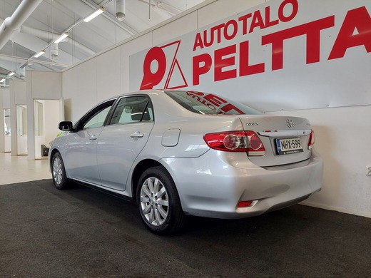 Toyota Corolla vaihtoauto