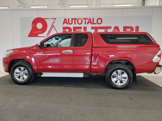 Toyota Hilux vaihtoauto