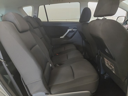 Toyota Verso vaihtoauto