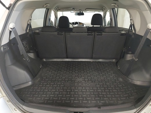 Toyota Verso vaihtoauto