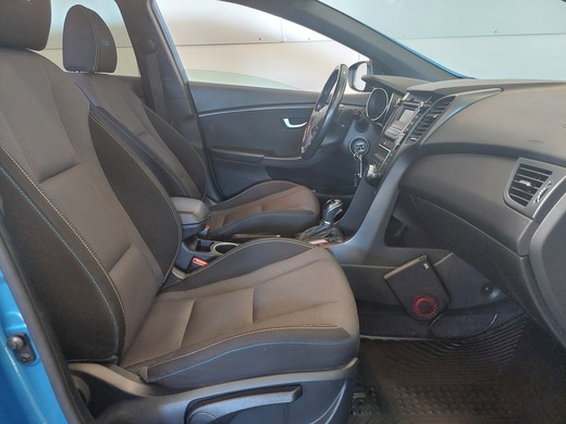 Hyundai i30 5d vaihtoauto
