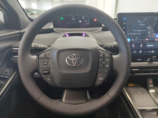Toyota C-HR+ vaihtoauto