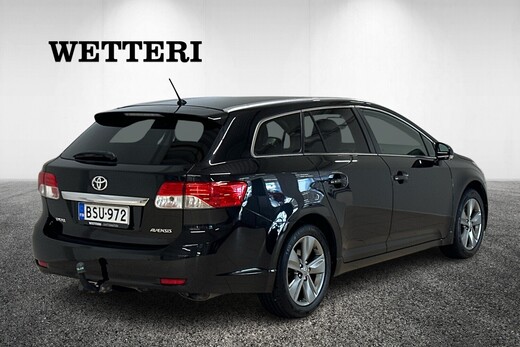Toyota Avensis vaihtoauto