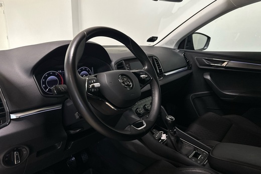 Skoda Karoq vaihtoauto