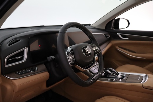 DFSK E5 vaihtoauto