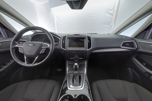 Ford S-MAX vaihtoauto