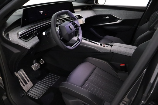 Peugeot E-3008 vaihtoauto
