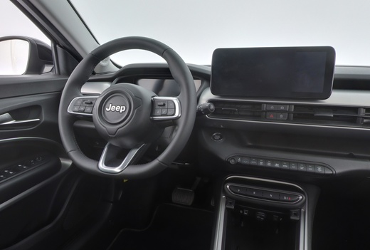 Jeep Avenger vaihtoauto