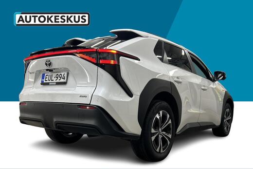 Toyota bZ4X vaihtoauto