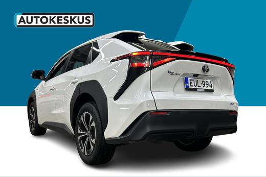 Toyota bZ4X vaihtoauto