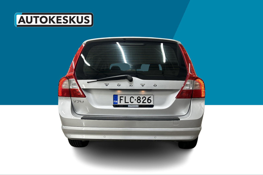 Volvo V70 vaihtoauto