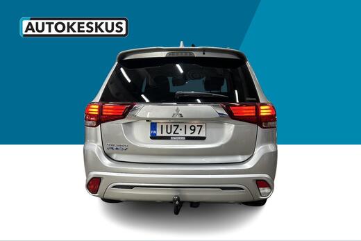 Mitsubishi Outlander PHEV vaihtoauto