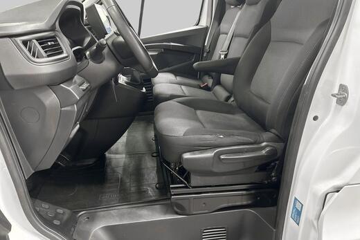 Nissan Primastar vaihtoauto