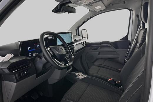 Ford Tourneo Custom vaihtoauto