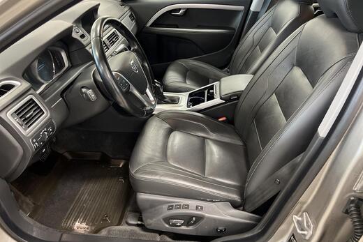 Volvo V70 vaihtoauto