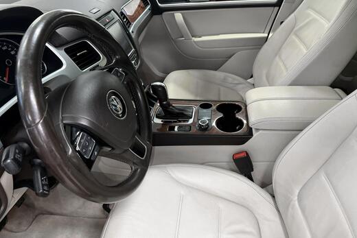 Volkswagen Touareg vaihtoauto