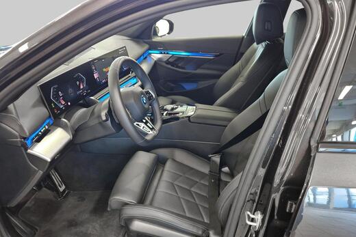 BMW i5 vaihtoauto