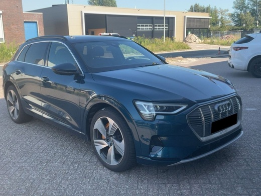 Audi e-tron vaihtoauto