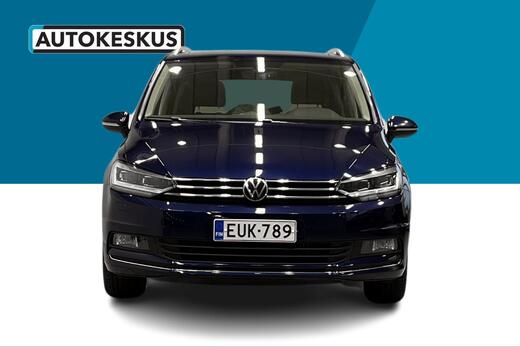 Volkswagen Touran vaihtoauto