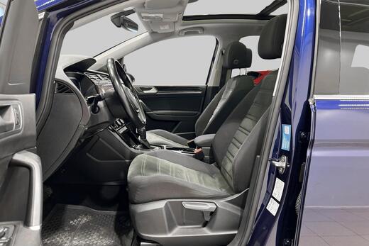 Volkswagen Touran vaihtoauto