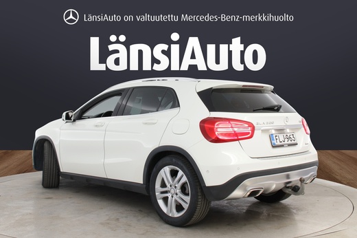 Mercedes-Benz GLA vaihtoauto