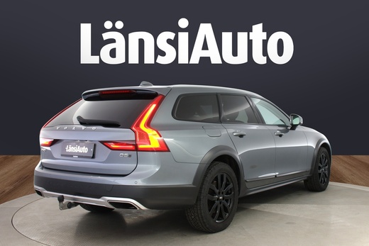 Volvo V90 Cross Country vaihtoauto