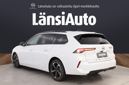 Opel Astra vaihtoauto