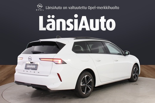 Opel Astra vaihtoauto