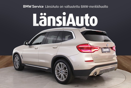 BMW X3 vaihtoauto