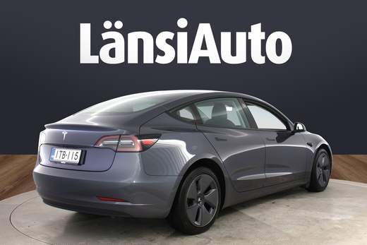 Tesla Model 3 vaihtoauto