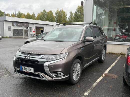 Mitsubishi Outlander PHEV vaihtoauto