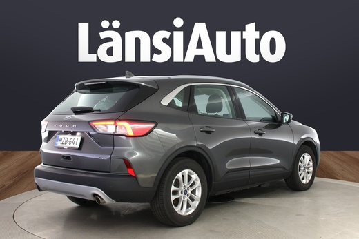 Ford Kuga vaihtoauto