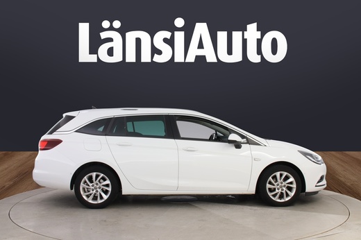 Opel Astra vaihtoauto