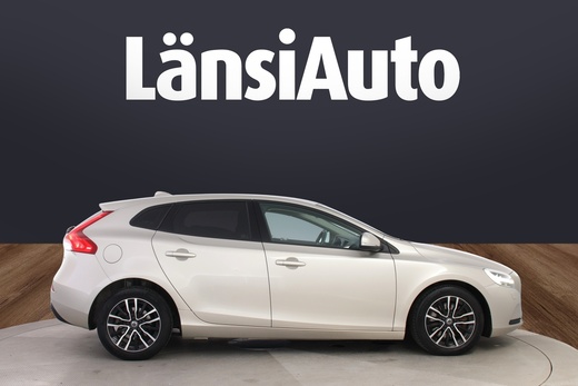 Volvo V40 vaihtoauto