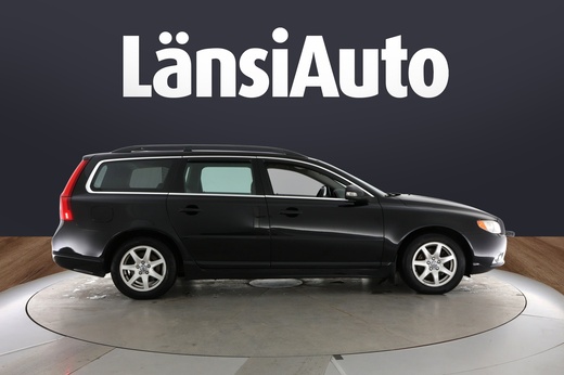 Volvo V70 vaihtoauto