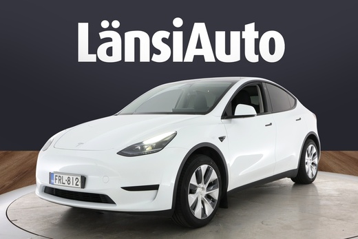Tesla Model Y vaihtoauto