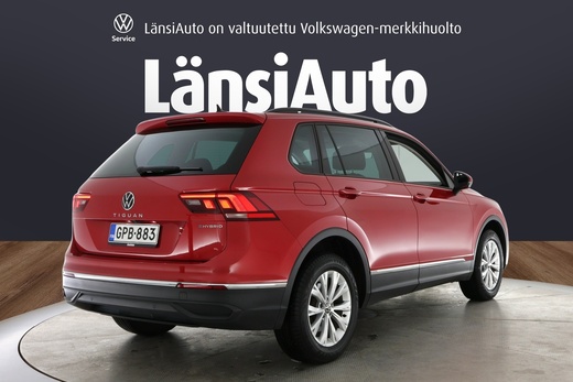 Volkswagen Tiguan vaihtoauto