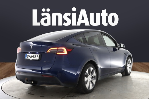 Tesla Model Y vaihtoauto